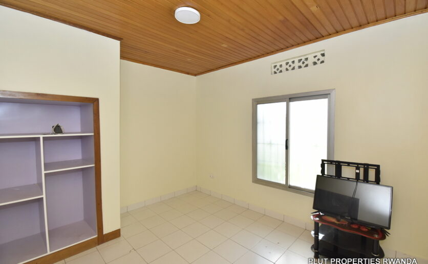 Beautiful house for rent in Kacyiru (20)