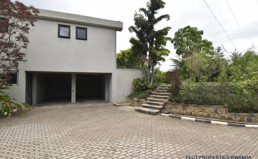 Beautiful house for rent in Nyarutarama (7)