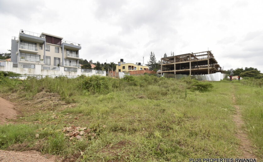 Big plot for sale in Kibagabaga plut properties (3)