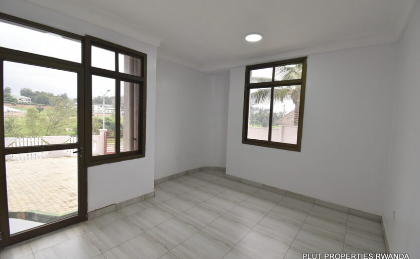 Nyarutarama Kigali house for rent plut properties (7)