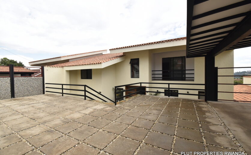 Rent in Gacuriro Kigali plut properties (13)