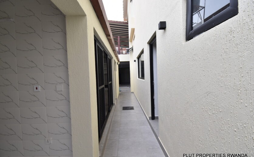 Rent in Gacuriro Kigali plut properties (3)