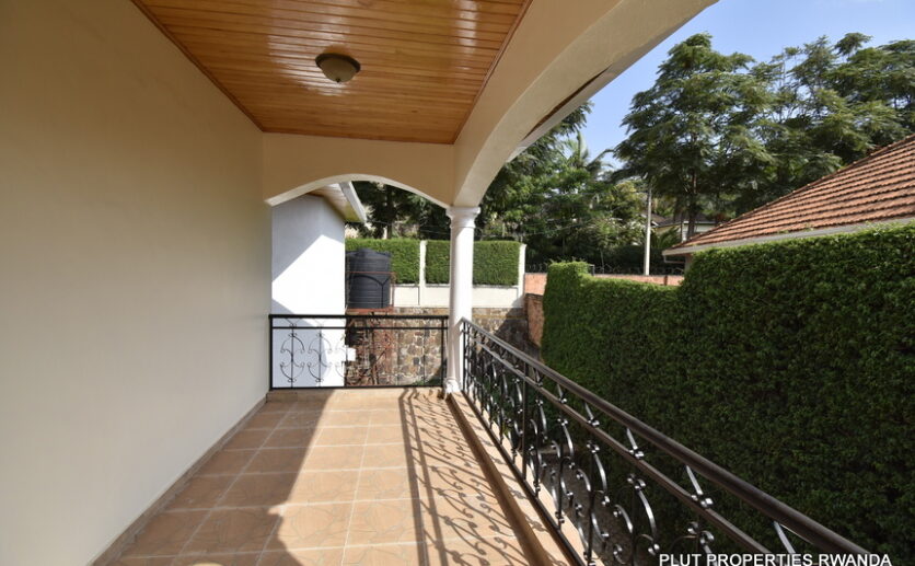 Rent in Nyarutarama plut properties (5)