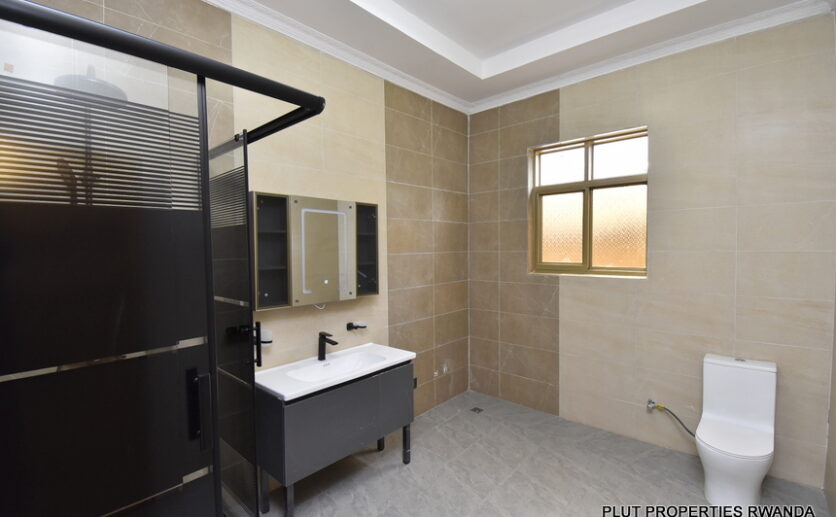 2 stories house for sale in Kibagabaga plut properties (18)
