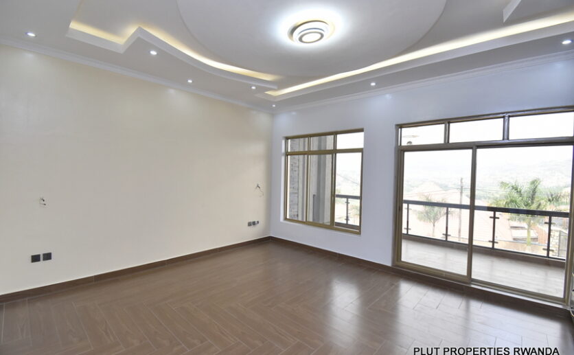 2 stories house for sale in Kibagabaga plut properties (19)