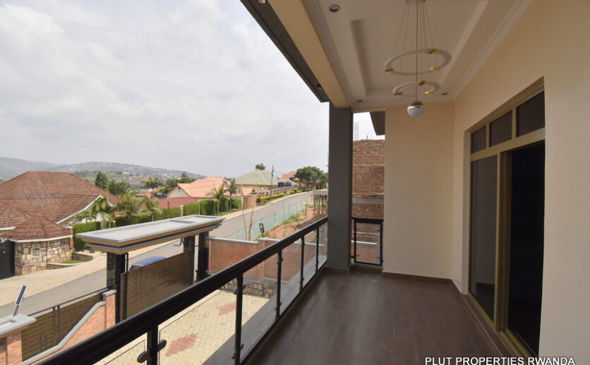 2 stories house for sale in Kibagabaga plut properties (22)