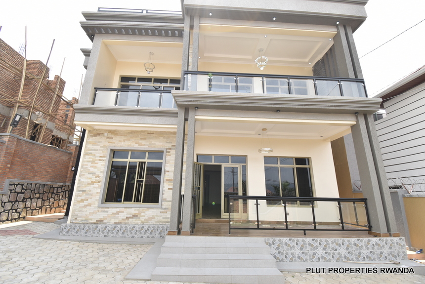 2 stories house for sale in Kibagabaga