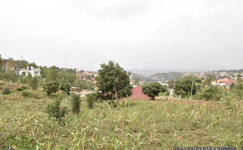 Big plot for sale in Kicukiro Nyanza plut properties (2)