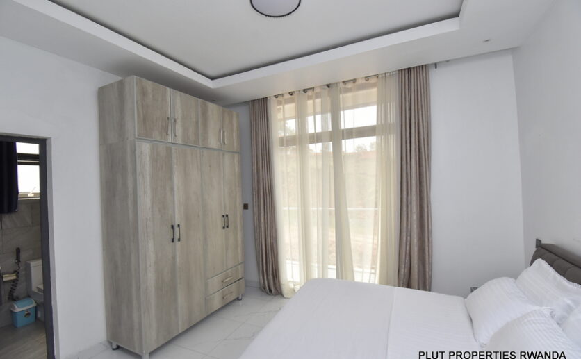 Rent apartment in Remera plut properties (5)