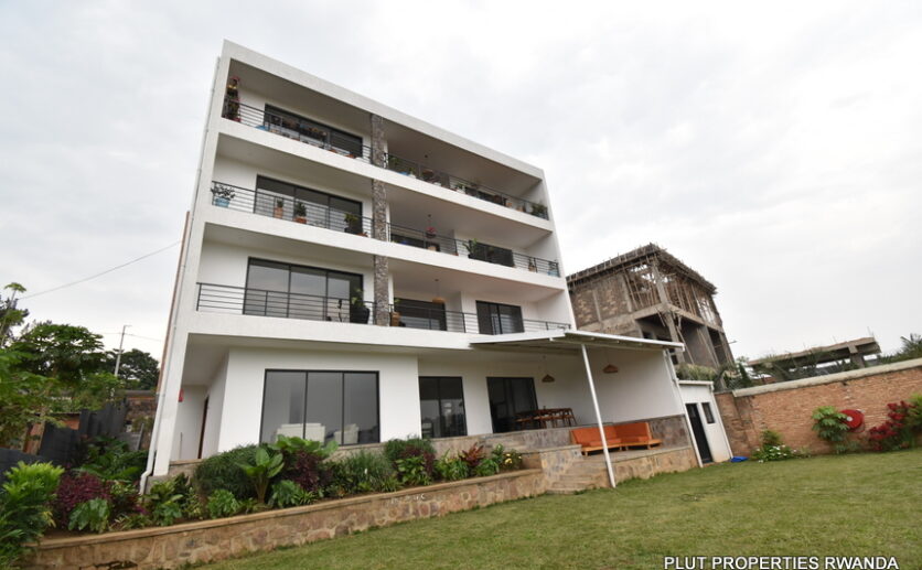 Modern furnished apartment in Kacyiru Kigali plut properties (13)