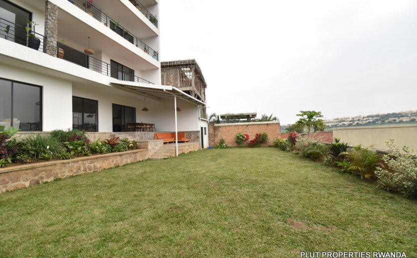 Modern furnished apartment in Kacyiru Kigali plut properties (14)