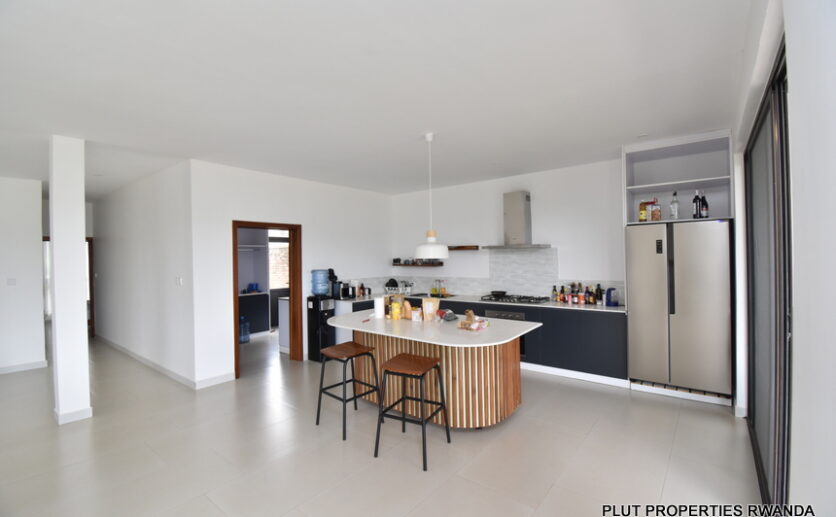 Modern furnished apartment in Kacyiru Kigali plut properties (19)