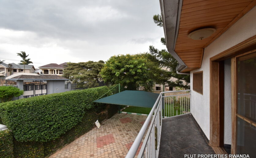 House for rent in Gacuriro plut properties (10)