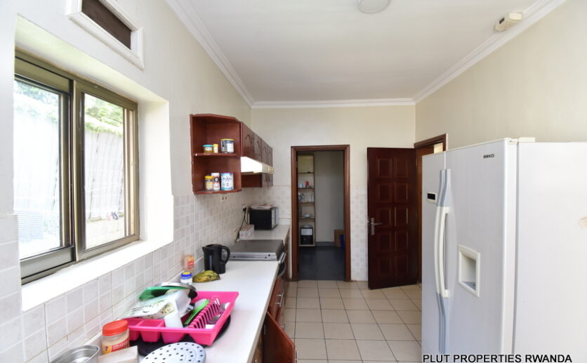 House for rent in Gacuriro plut properties (7)