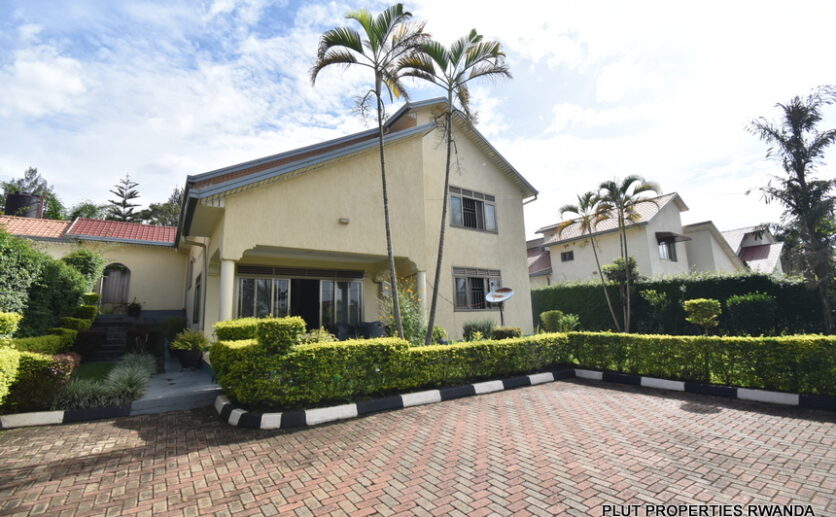 House for rent in Gacuriro plut properties (9)