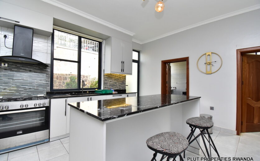 Gacuriro Kigali House for rent plut properties (1)