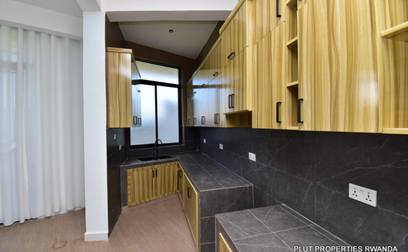 House for rent in Gacuriro plut properties (8)
