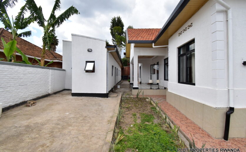 House for rent in Kibagabaga plut properties (9)