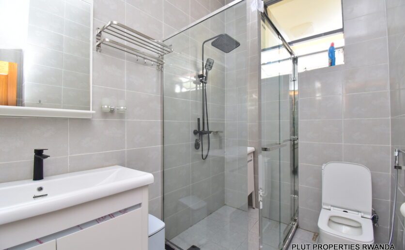 House for rent in Nyarutarama plut properties (7)
