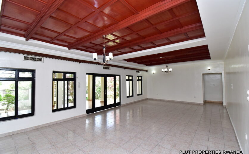 Houses for rent in Kiyovu plut properties (16)