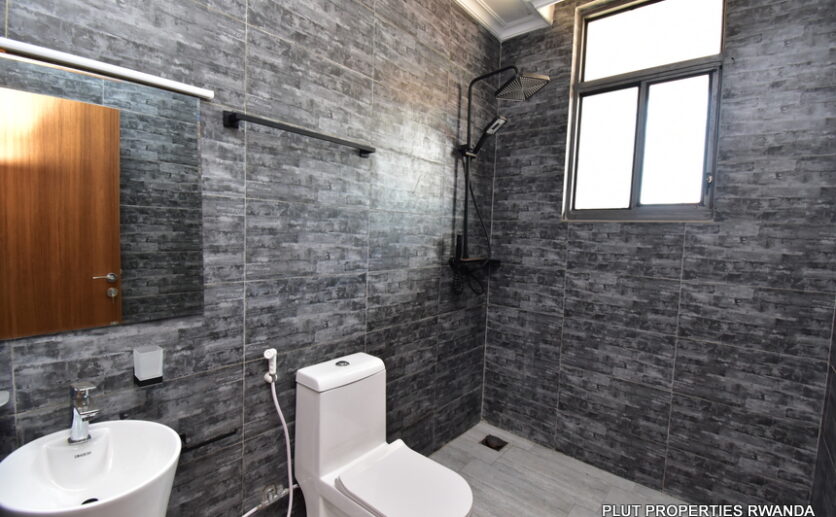 Rent in Kigali Gisozi Plut properties (1)