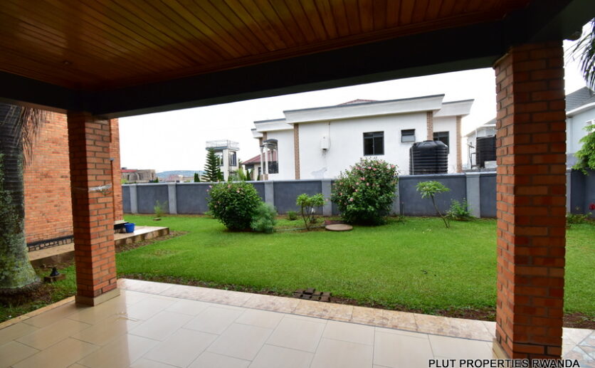 Rent in Kigali plut properties (11)