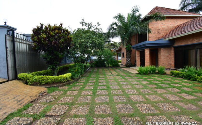 Rent in Kigali plut properties (13)