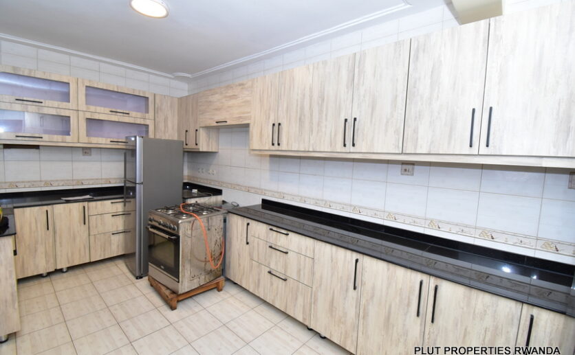 Rent in Kigali plut properties (4)