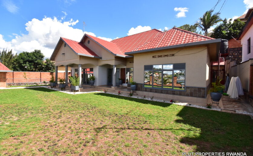 House for rent in Kibagabaga plut properties (12)