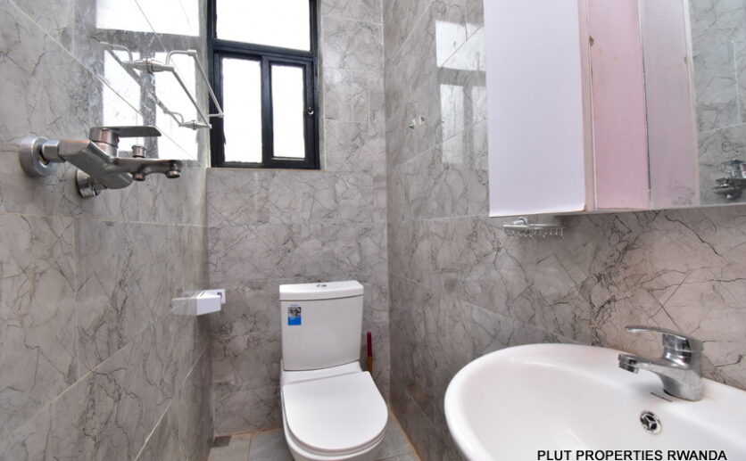 House for rent in Rebero plut properties (4)