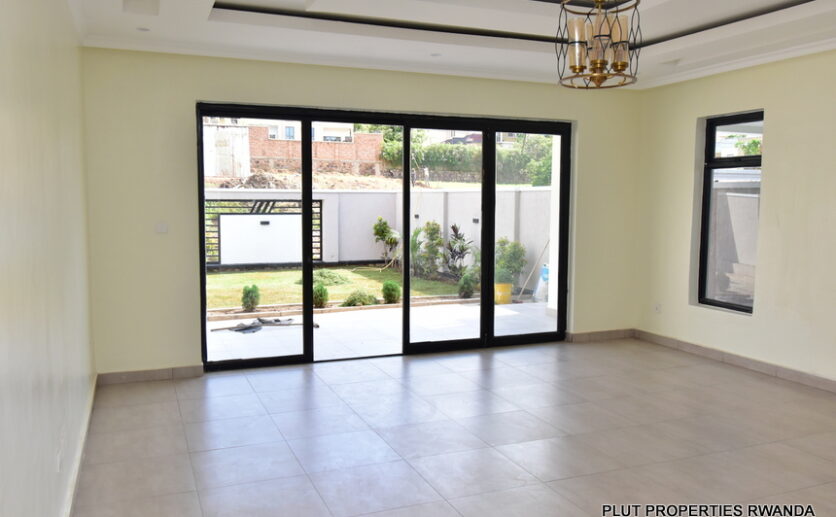House for sale in Kibagabaga plut properties (2)