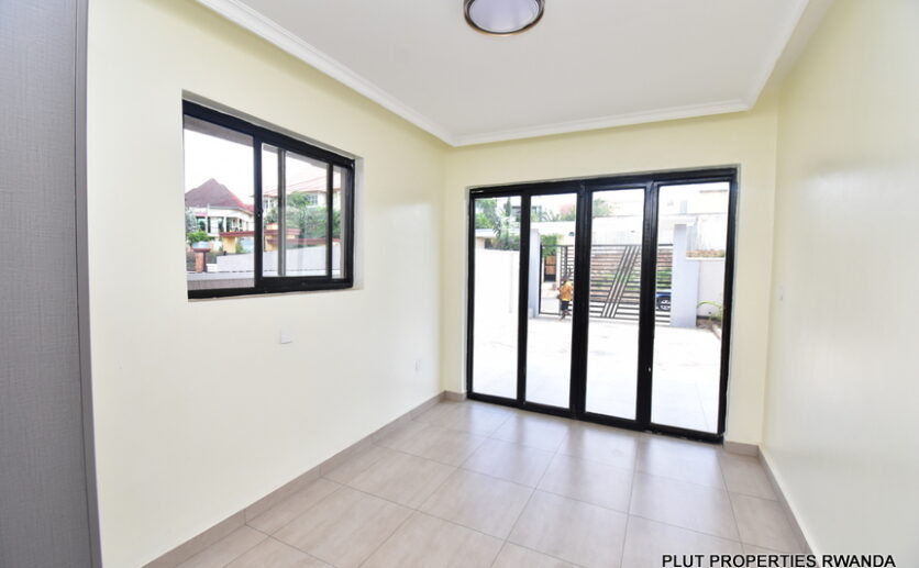 House for sale in Kibagabaga plut properties (4)