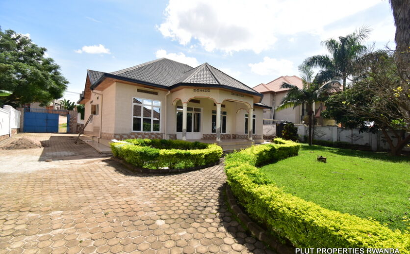 Kigali Kibagabaga house for rent plut properties (2)