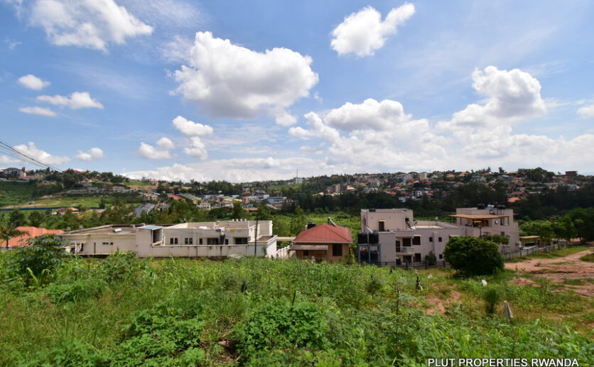 Land for sale in Kibagabaga plut properties (1)