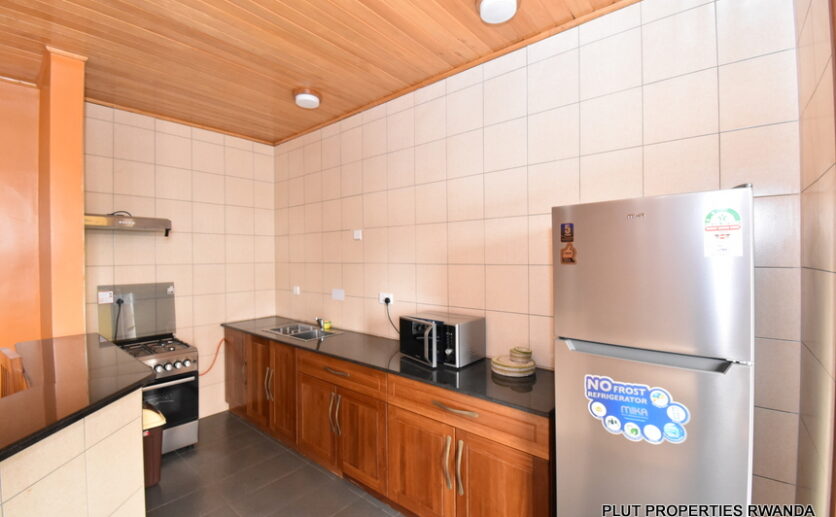 2 bedrooms apartment for rent in city center plut properties (2)