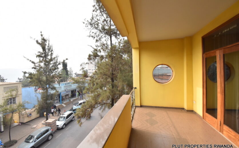 2 bedrooms apartment for rent in city center plut properties (6)