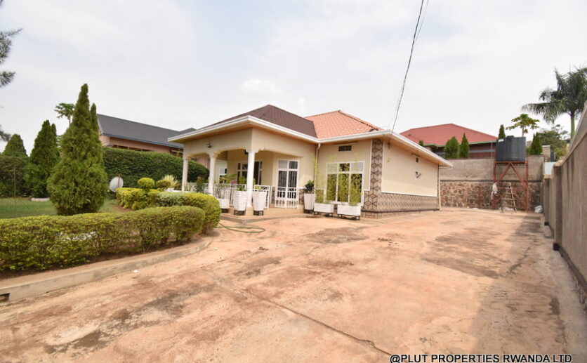 4 bedrooms house for sale in Kibagabaga plut properties (13)