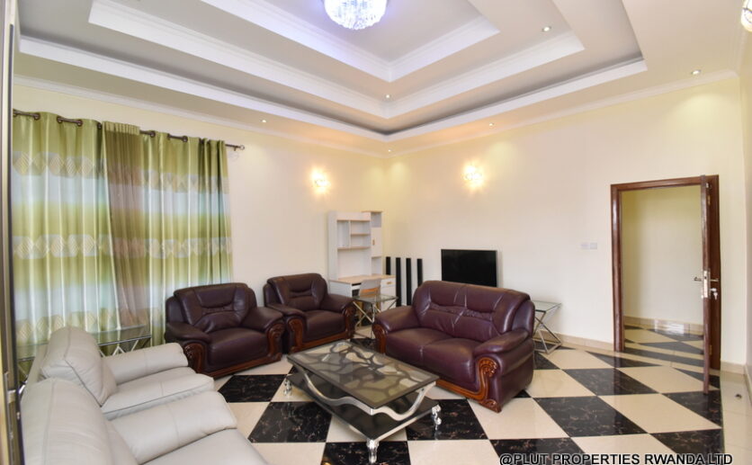 5 big rooms for rent in Kigali plut properties (10)