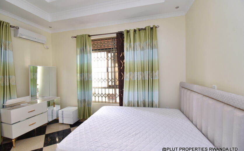 5 big rooms for rent in Kigali plut properties (7)