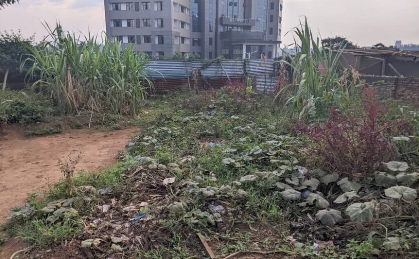 Big plot for sale in Kiyovu plut properties (1)