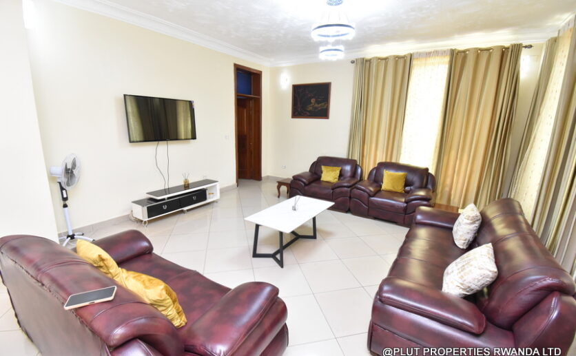 Family house for rent in Kibagabaga plut properties (12)