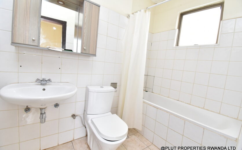 House for sale in Gacuriro plut properties (8)