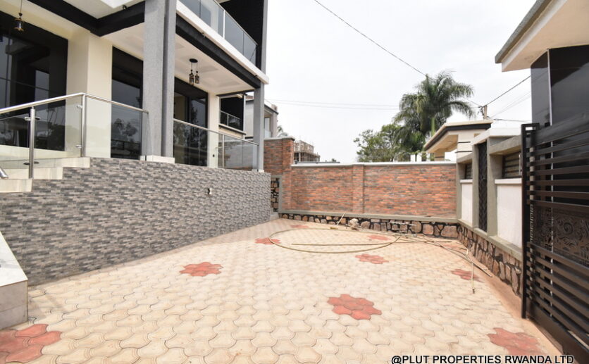 Kibagabaga 2 stories for rent plut properties (15)