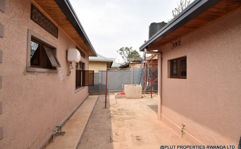Rent in Kibagabaga plut properties (2)