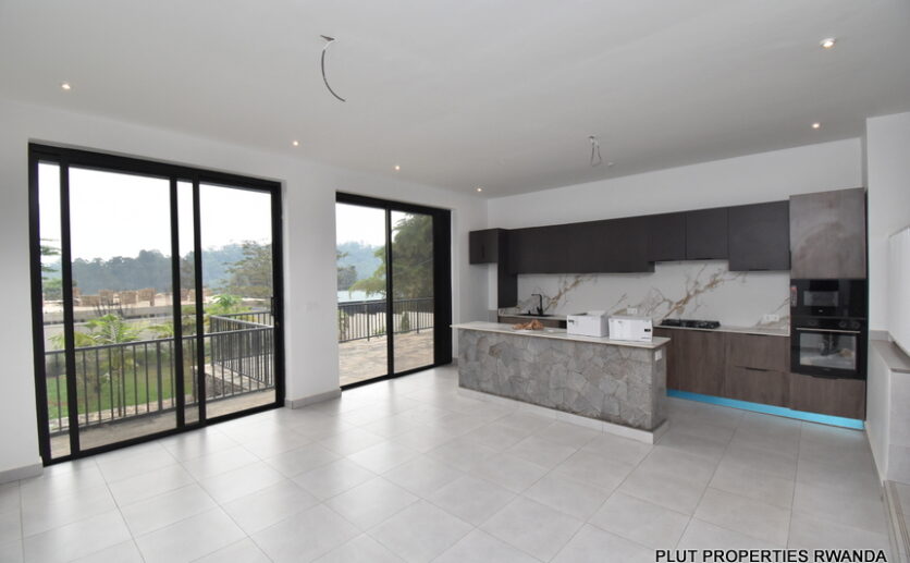 Unfurnished house for rent in Kiyovu plut properties (12)