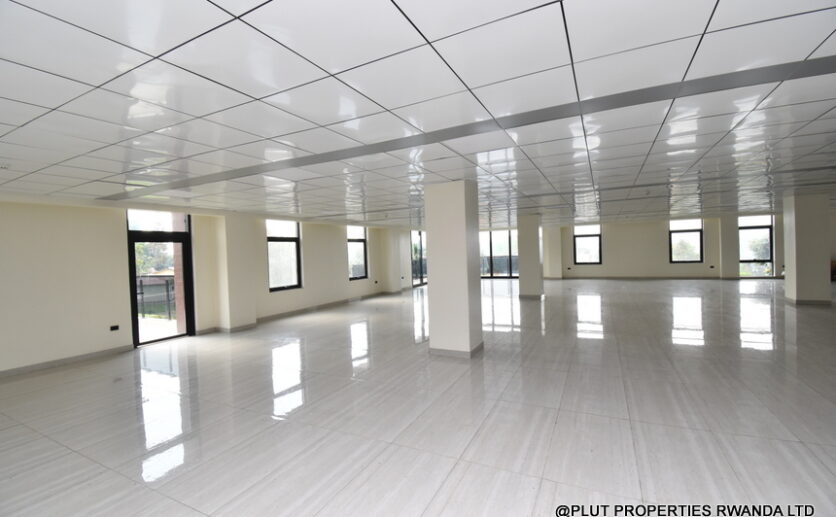 commercial space for rent in Kacyiru kigali plut properties (9)