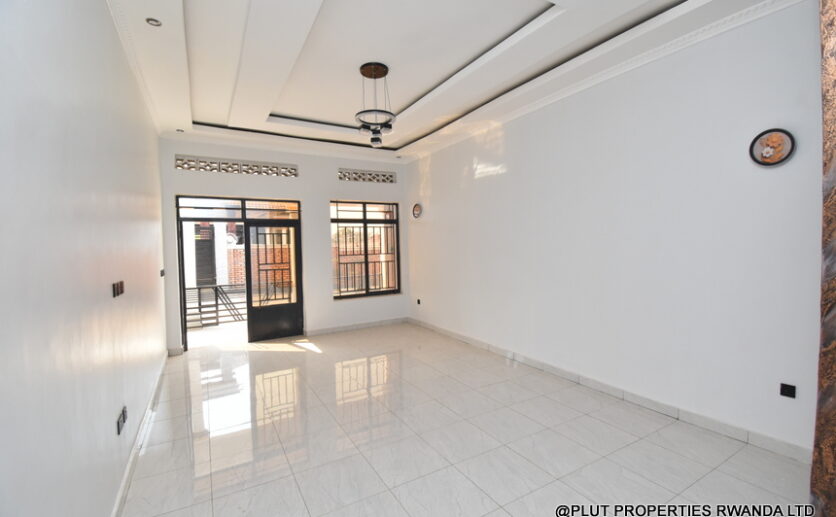 4 Big bedroom house for sale in Kanombe plut properties (6)