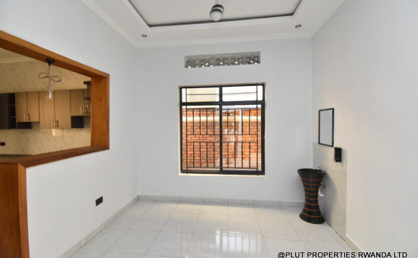 4 Big bedroom house for sale in Kanombe plut properties (9)