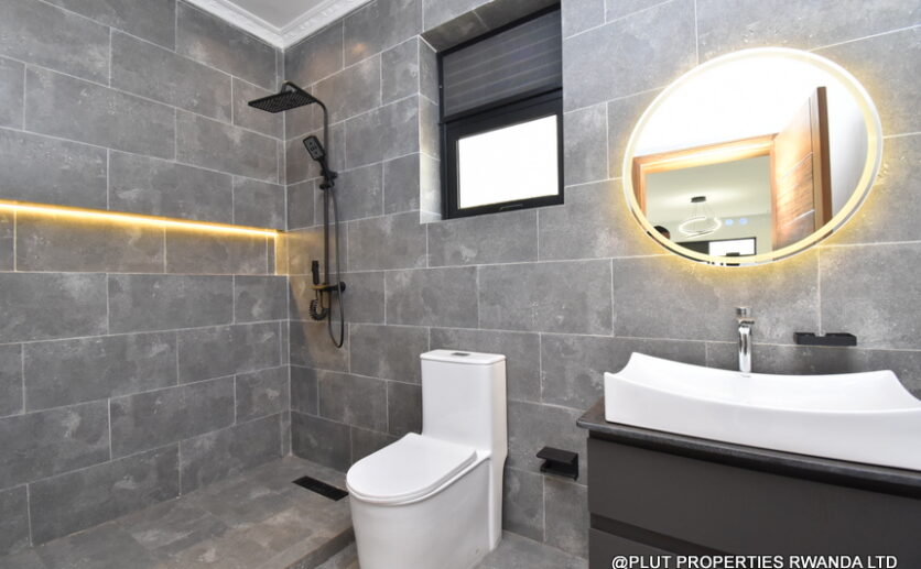 House for sale in Rebero plut properties (3)