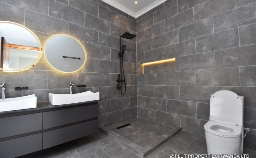 House for sale in Rebero plut properties (7)